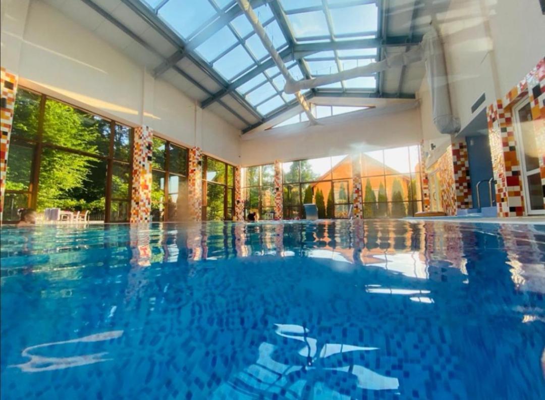 Metropol Hotel Băile Felix Екстериор снимка