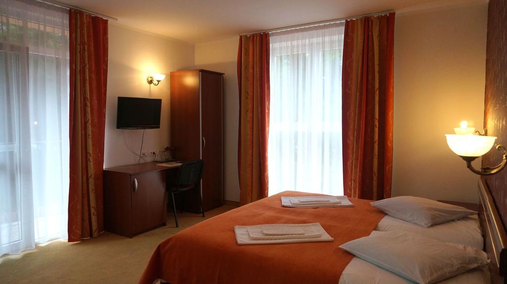 Metropol Hotel Băile Felix Екстериор снимка