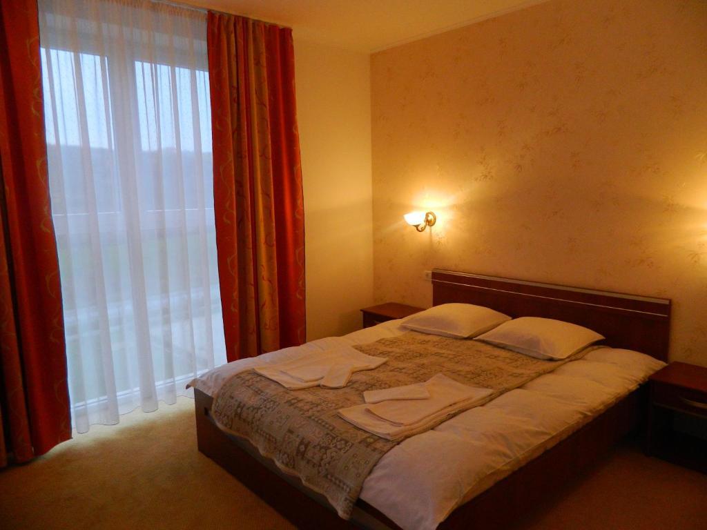 Metropol Hotel Băile Felix Стая снимка